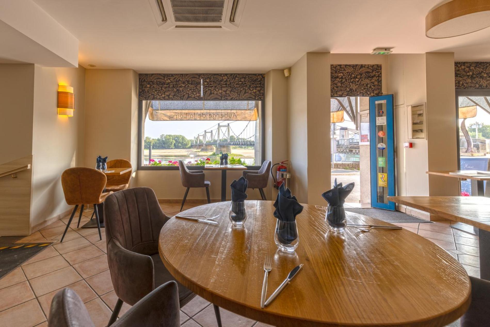 Auberge De La Loire Montjean-sur-Loire Экстерьер фото